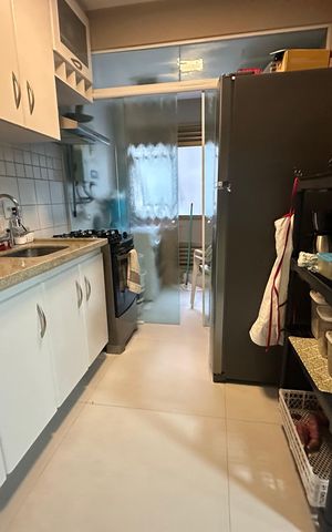 Apartamento à venda com 70m², 1 quarto e 2 vagas Apartamento à venda com 70m², 1 quarto e 2 vagasCozinha