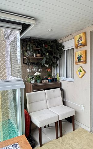 Apartamento à venda com 100m², 2 quartos e 2 vagasSala 