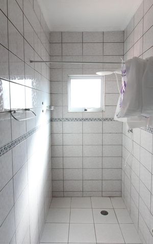 Casa à venda com 235m², 3 quartos e 2 vagasBanheiro da Suíte 1