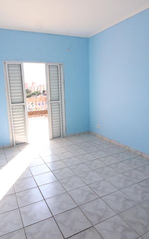 Casa à venda com 235m², 3 quartos e 2 vagasSuíte 2