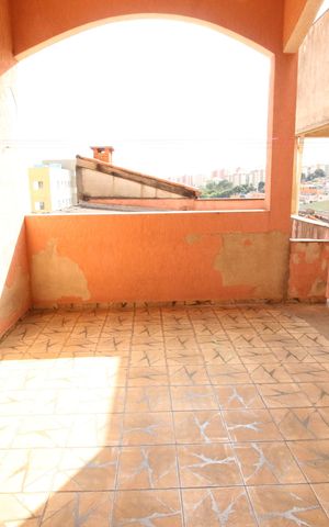 Casa à venda com 235m², 3 quartos e 2 vagasQuintal