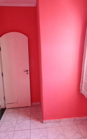 Casa à venda com 235m², 3 quartos e 2 vagasQuarto