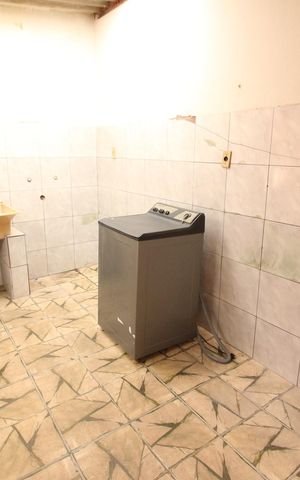 Casa à venda com 235m², 3 quartos e 2 vagasÁrea de Serviço