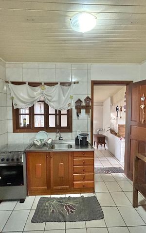 Casa à venda com 490m², 3 quartos e 3 vagasCozinha