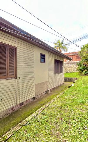 Casa à venda com 490m², 3 quartos e 3 vagasPátio