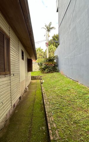 Casa à venda com 490m², 3 quartos e 3 vagasPátio