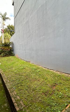 Casa à venda com 490m², 3 quartos e 3 vagasPátio