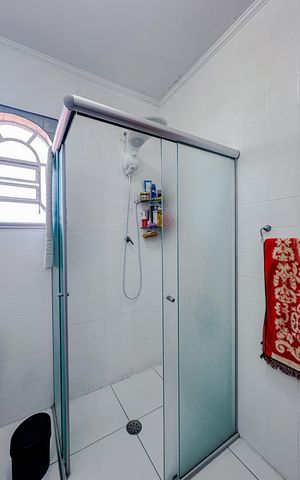 Casa à venda com 187m², 5 quartos e 3 vagasBanheiro da Suíte