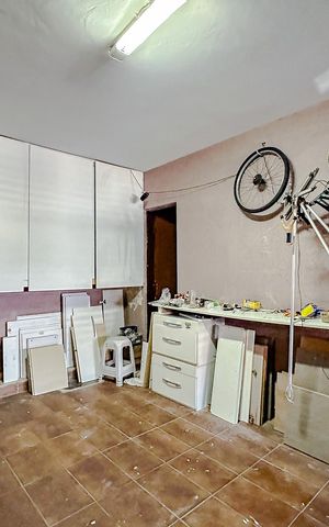 Casa à venda com 187m², 5 quartos e 3 vagasGaragem