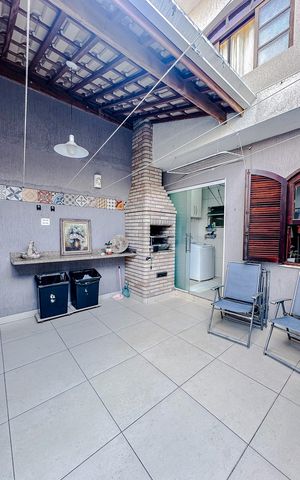 Casa à venda com 187m², 5 quartos e 3 vagasÁrea Externa