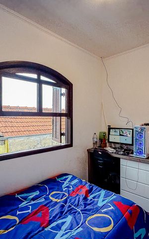 Casa à venda com 187m², 5 quartos e 3 vagasQuarto 2
