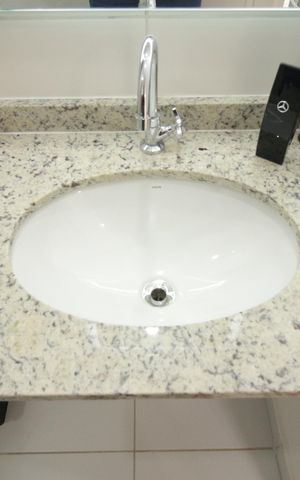 Apartamento para alugar com 35m², 2 quartos e sem vagaBanheiro