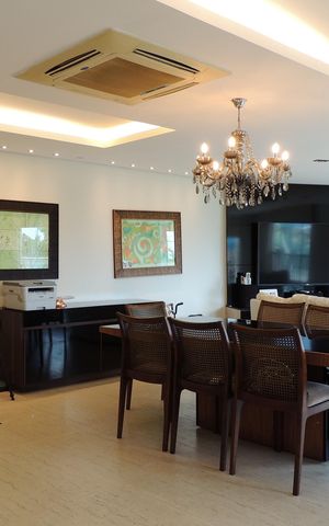 Casa de condomínio à venda com 441m², 3 quartos e 2 vagasSala
