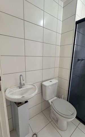 Apartamento à venda com 44m², 2 quartos e 1 vaga Apartamento à venda com 44m², 2 quartos e 1 vagaBanheiro