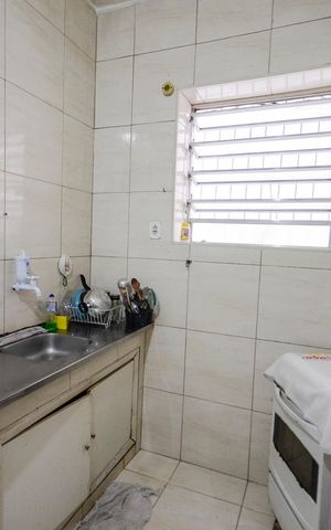 Casa à venda com 280m², 3 quartos e 1 vaga Casa à venda com 280m², 3 quartos e 1 vagaCozinha