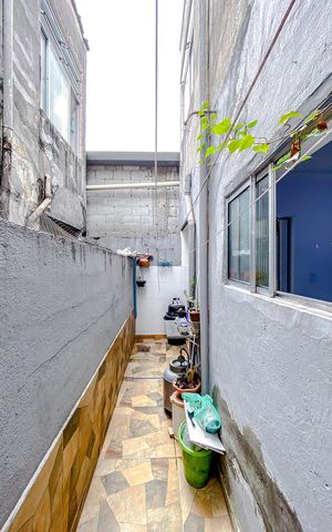 Apartamento à venda com 96m², 2 quartos e sem vagaÁrea externa