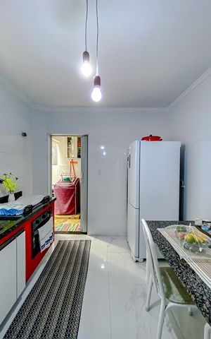 Apartamento à venda com 96m², 2 quartos e sem vagaCozinha