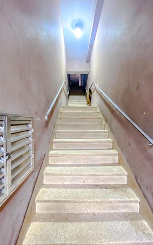 Apartamento à venda com 96m², 2 quartos e sem vagaÁrea comum