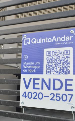 Apartamento à venda com 127m², 3 quartos e 2 vagasPlaquinha