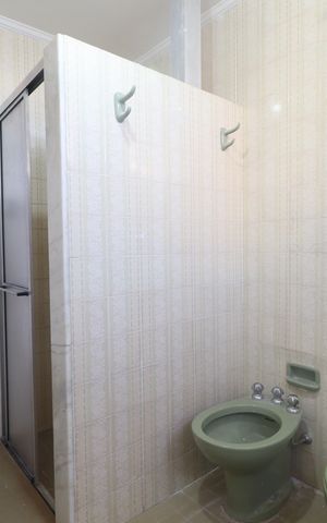 Apartamento para alugar com 202m², 3 quartos e 1 vagaBanheiro da Suíte