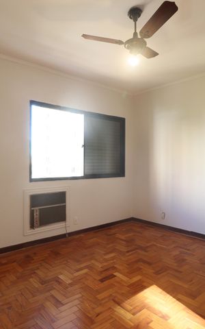 Apartamento para alugar com 202m², 3 quartos e 1 vagaQuarto 2