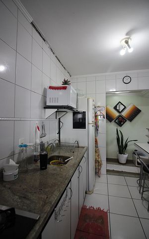 Apartamento à venda com 64m², 3 quartos e 2 vagasCozinha e Área de Serviço