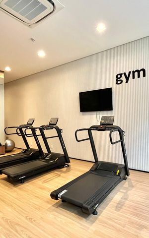 Studio para alugar com 26m², 1 quarto e sem vaga Studio para alugar com 26m², 1 quarto e sem vagaÁrea comum - Academia