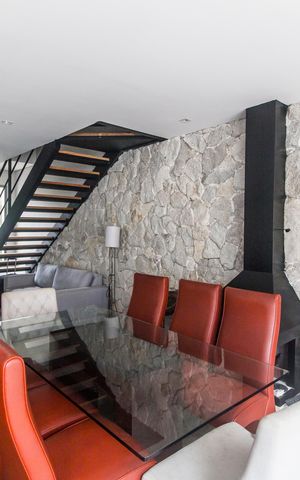 Apartamento à venda com 200m², 3 quartos e 2 vagas Apartamento à venda com 200m², 3 quartos e 2 vagasSala de Jantar