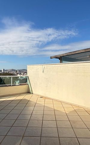 Apartamento para alugar com 110m², 2 quartos e 2 vagas Apartamento para alugar com 110m², 2 quartos e 2 vagasCobertura