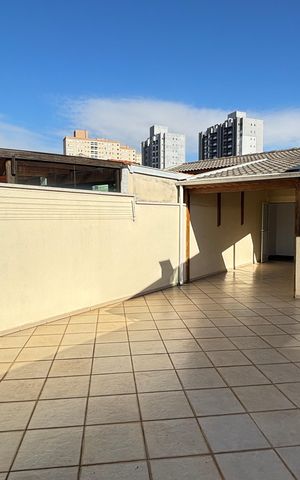 Apartamento para alugar com 110m², 2 quartos e 2 vagas Apartamento para alugar com 110m², 2 quartos e 2 vagasCobertura