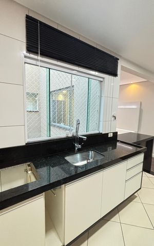 Apartamento para alugar com 110m², 2 quartos e 2 vagas Apartamento para alugar com 110m², 2 quartos e 2 vagasCozinha