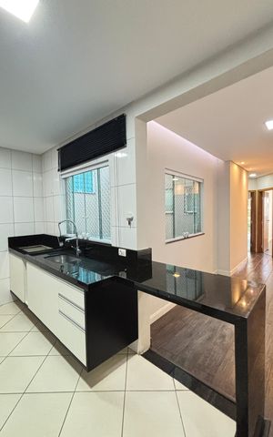 Apartamento para alugar com 110m², 2 quartos e 2 vagas Apartamento para alugar com 110m², 2 quartos e 2 vagasCozinha