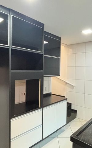 Apartamento para alugar com 110m², 2 quartos e 2 vagas Apartamento para alugar com 110m², 2 quartos e 2 vagasCozinha