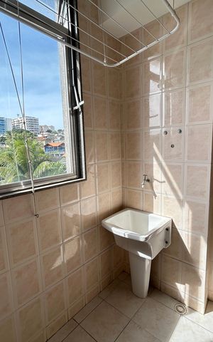 Apartamento à venda com 68m², 2 quartos e 1 vagaÁrea de Serviço
