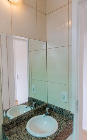 Apartamento à venda com 57m², 2 quartos e 1 vaga Apartamento à venda com 57m², 2 quartos e 1 vagaBanheiro Social