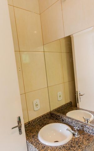 Apartamento à venda com 57m², 2 quartos e 1 vaga Apartamento à venda com 57m², 2 quartos e 1 vagaBanheiro da Suíte