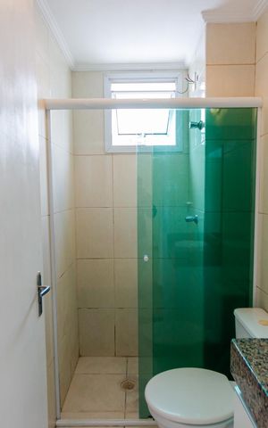 Apartamento à venda com 57m², 2 quartos e 1 vaga Apartamento à venda com 57m², 2 quartos e 1 vagaBanheiro Social