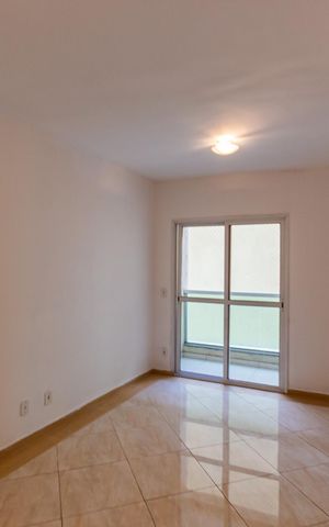 Apartamento à venda com 57m², 2 quartos e 1 vaga Apartamento à venda com 57m², 2 quartos e 1 vagaSala