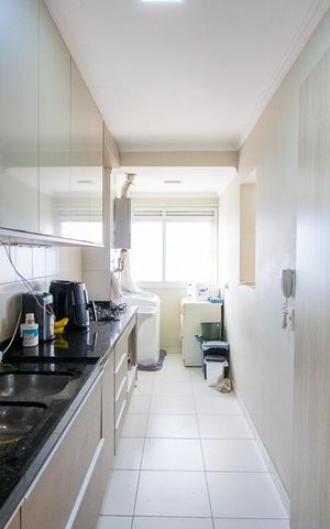 Apartamento à venda com 68m², 2 quartos e 1 vaga Apartamento à venda com 68m², 2 quartos e 1 vagaCozinha e Área de Serviço