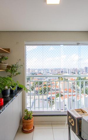 Apartamento à venda com 68m², 2 quartos e 1 vaga Apartamento à venda com 68m², 2 quartos e 1 vagaVaranda da sala