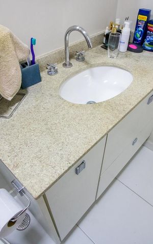 Apartamento à venda com 68m², 2 quartos e 1 vaga Apartamento à venda com 68m², 2 quartos e 1 vagaBanheiro Suíte