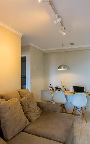 Apartamento à venda com 68m², 2 quartos e 1 vaga Apartamento à venda com 68m², 2 quartos e 1 vagaSala