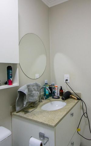 Apartamento à venda com 68m², 2 quartos e 1 vaga Apartamento à venda com 68m², 2 quartos e 1 vagaBanheiro social