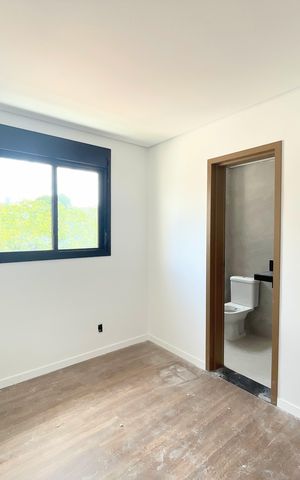 Apartamento à venda com 167m², 2 quartos e 2 vagasSuíte 1