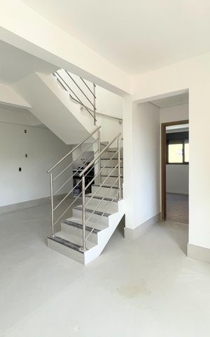 Apartamento à venda com 167m², 2 quartos e 2 vagasSala/cozinha