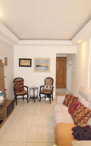 Apartamento à venda com 75m², 2 quartos e 1 vagaSala