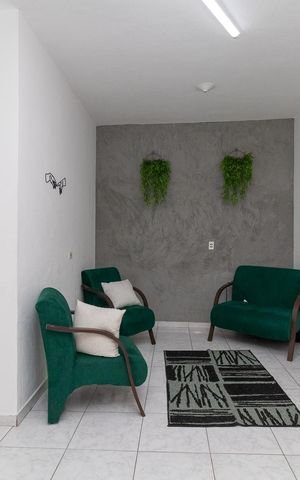 Casa para alugar com 350m², 5 quartos e 8 vagasSala piso superior