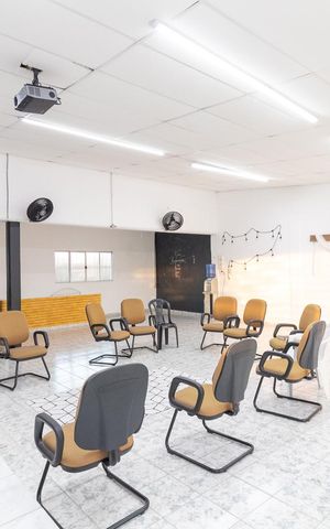 Casa para alugar com 350m², 5 quartos e 8 vagasÁrea comum - Sótão