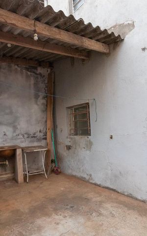 Casa para alugar com 350m², 5 quartos e 8 vagasÁrea de Serviço