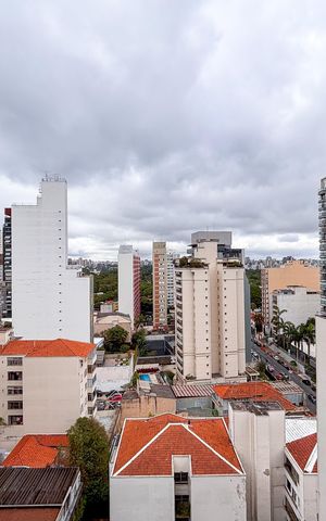 Apartamento à venda com 164m², 3 quartos e 2 vagas Apartamento à venda com 164m², 3 quartos e 2 vagasVista